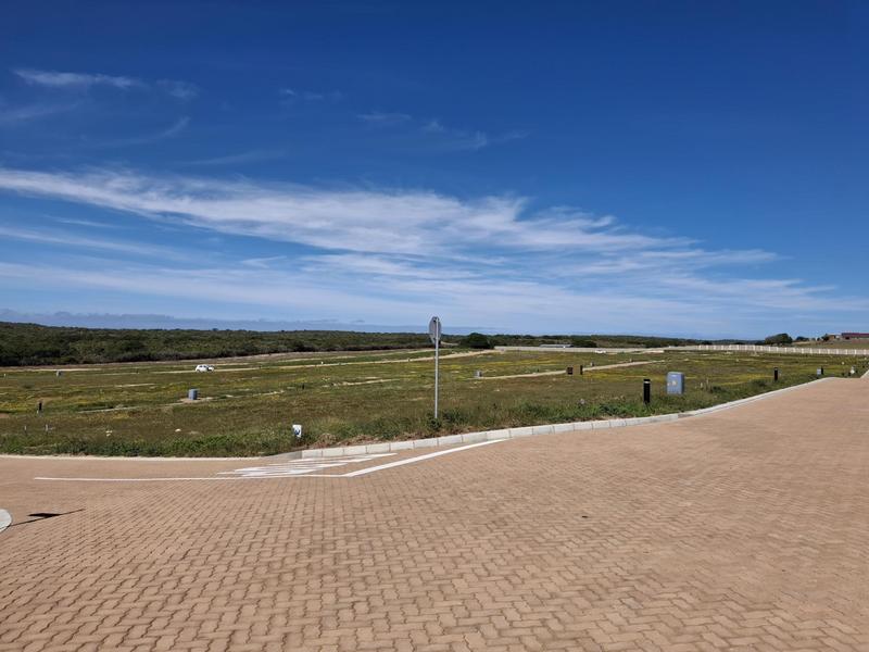 2 Bedroom Property for Sale in Stilbaai Wes Western Cape